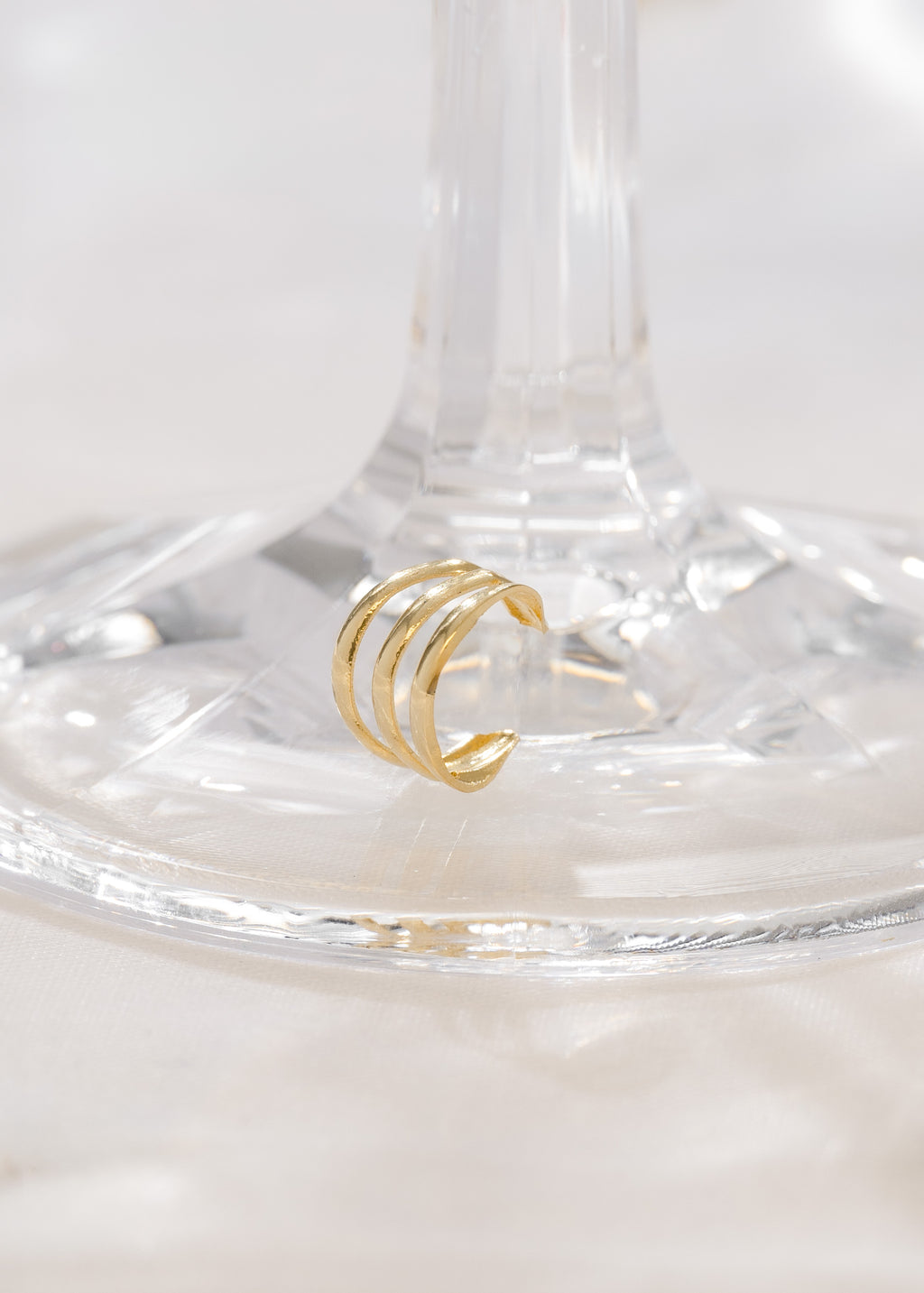 Arena — ear cuff